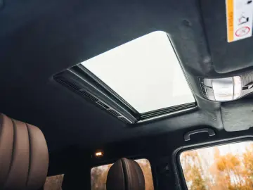 MERCEDES-BENZ G 63 AMG Burmester   Night Package