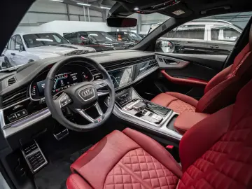 Audi SQ8 TFSI Quattro   Full   Head-Up   23   2026