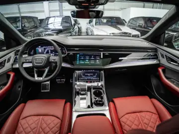 Audi SQ8 TFSI Quattro   Full   Head-Up   23    2026