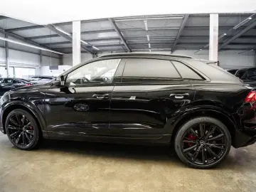 Audi SQ8 TFSI Quattro   Full   Head-Up   23    2026