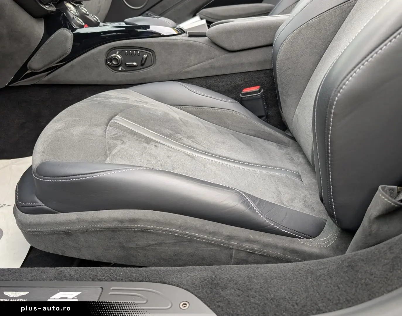 ASTON MARTIN Vantage Roadster F1 Ed. CARBON 360 GARA&hellip;