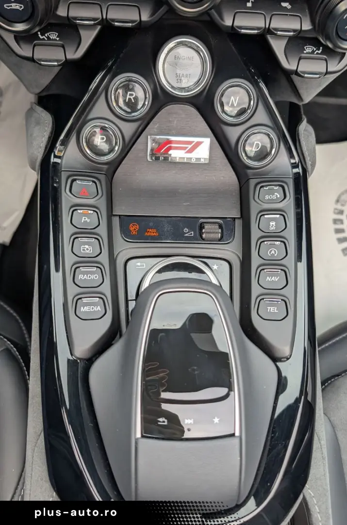 ASTON MARTIN Vantage Roadster F1 Ed. CARBON 360 GARA&hellip;