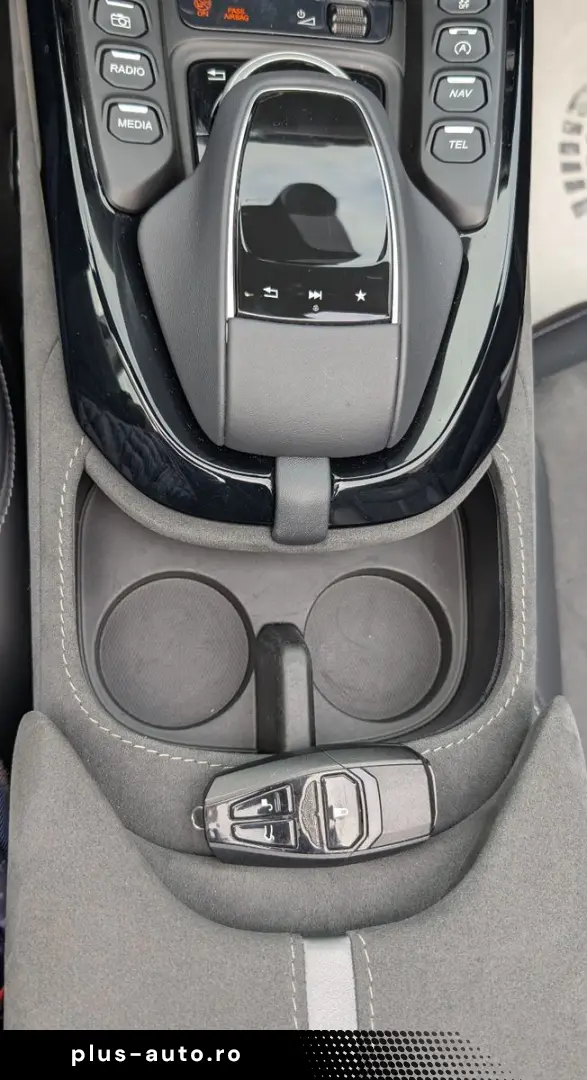 ASTON MARTIN Vantage Roadster F1 Ed. CARBON 360 GARA&hellip;