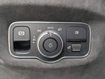 ASTON MARTIN Vantage Roadster F1 Ed. CARBON 360 GARA&hellip;