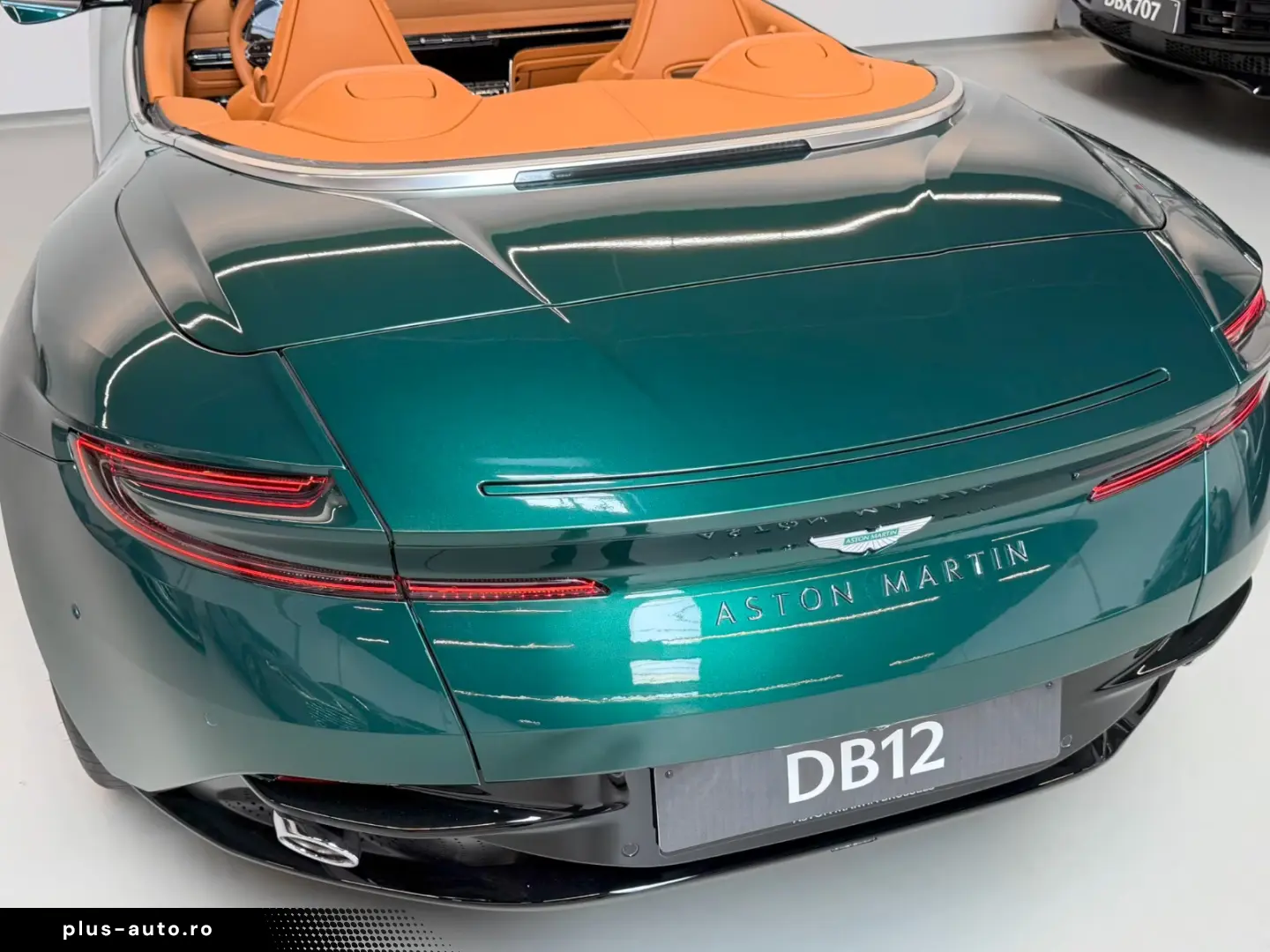 Aston Martin DB12 Volante   NEW MODELYEAR 2026