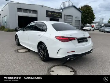 MERCEDES-BENZ C 300 e 4MATIC AMG Night D-Light Dist Memory
