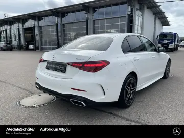 MERCEDES-BENZ C 300 e 4MATIC AMG Night D-Light Dist Memory