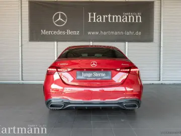 MERCEDES-BENZ C 300 d 4MATIC AMG-Line Night SHD AHK Assist
