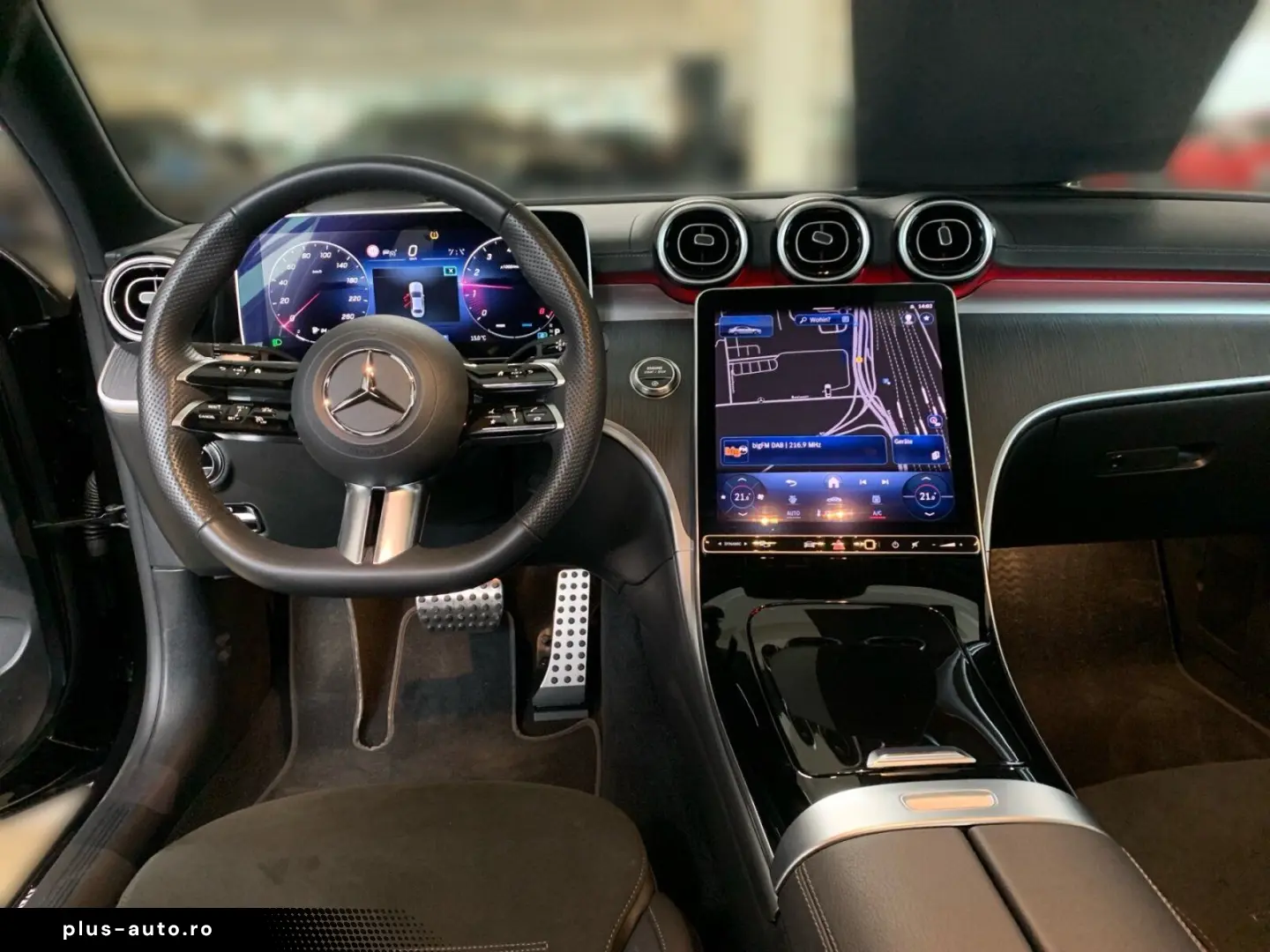 MERCEDES-BENZ C 300 4MATIC  AMG AHK MEMO KAMERA SHZ LED