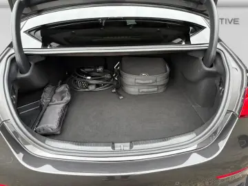 MERCEDES-BENZ C 300e 4M AMG NIGHT DIGLI DISTR 360  MEMORY