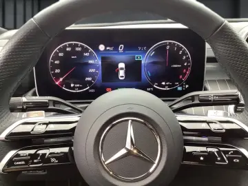 MERCEDES-BENZ C 300 de 4M AMG DIGITAL PANO DIST TOTW&hellip;