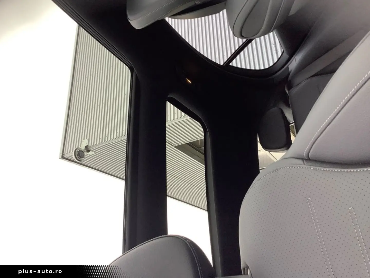 MERCEDES-BENZ C 300 de 4M AMG DIGITAL PANO DIST TOTW&hellip;