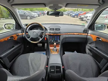 Mercedes E220 2005 2.2 CDI 150 CP automata