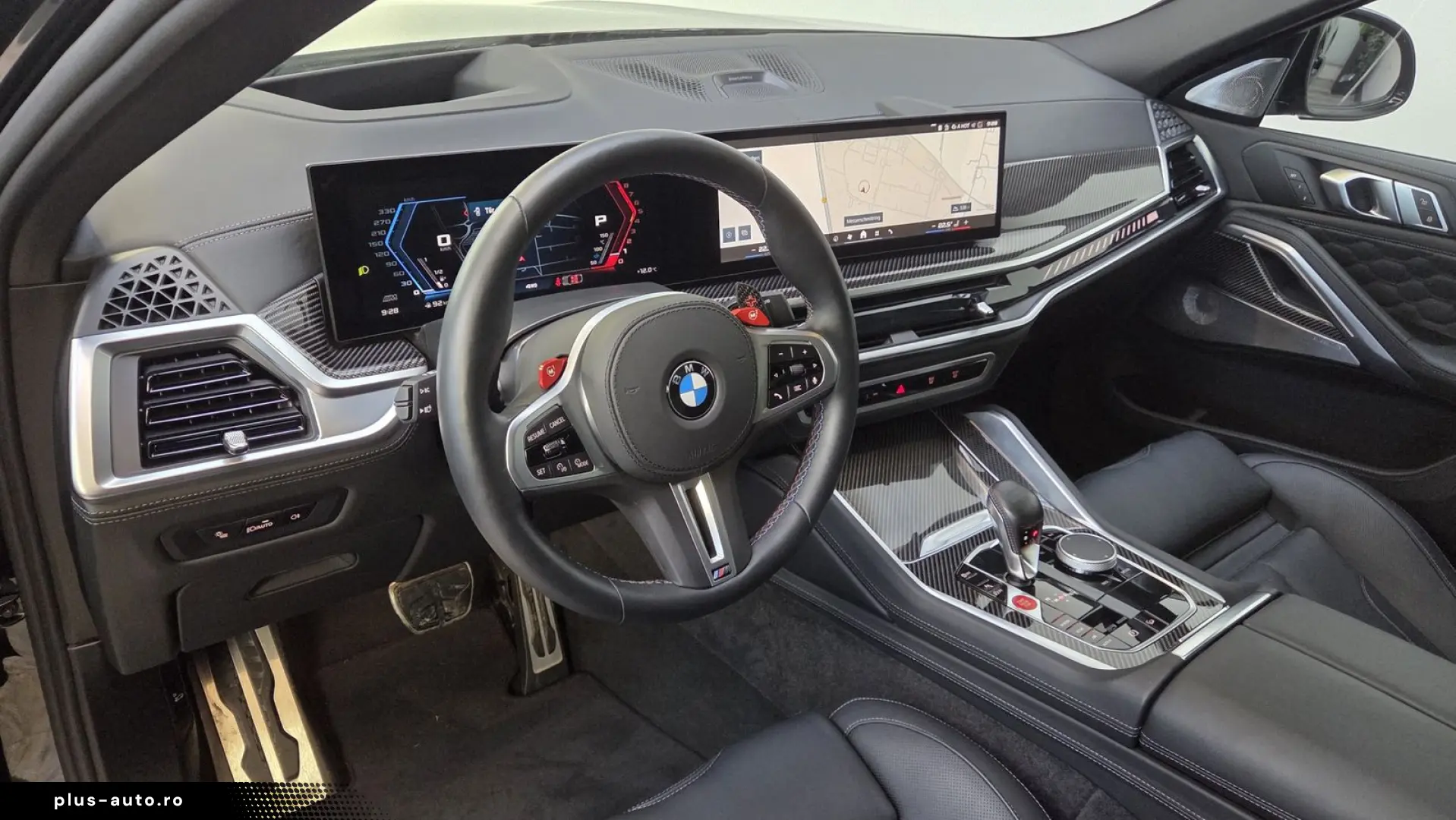 BMW X6 M Competition B&W Panorama