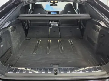 BMW X6 M Competition B&W Panorama