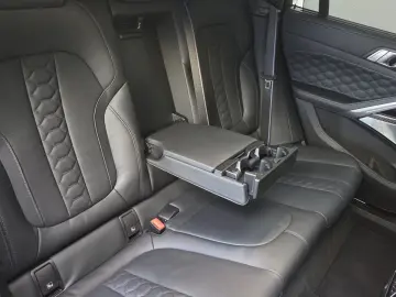 BMW X6 M Competition B&W Panorama