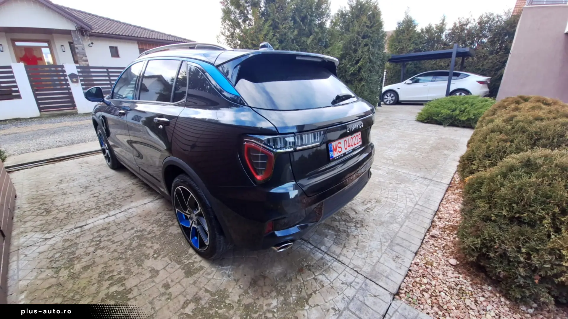 Lynk&Co 01 1.5T PHEV 261cp