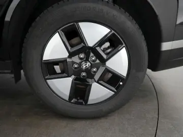 HYUNDAI SANTA FE HEV INTRO 4WD AT VOLL LED 360 GRAD KAME