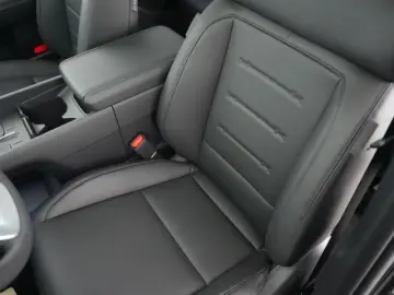 HYUNDAI SANTA FE HEV INTRO 4WD AT VOLL LED 360 GRAD KAME