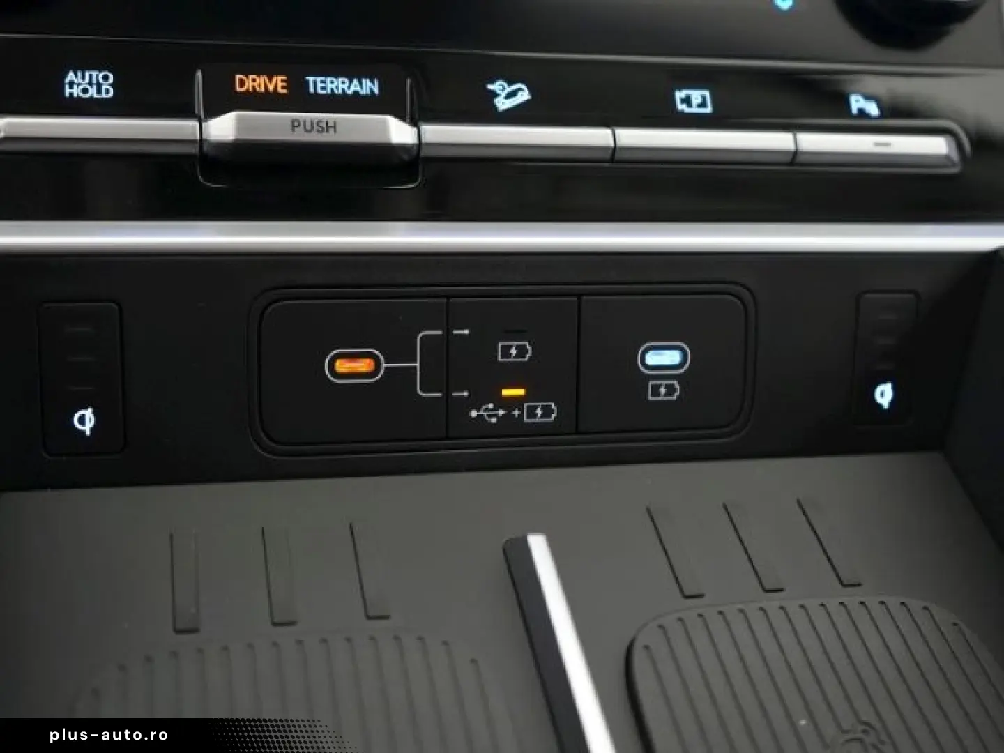 HYUNDAI SANTA FE HEV INTRO 4WD AT VOLL LED 360 GRAD KAME