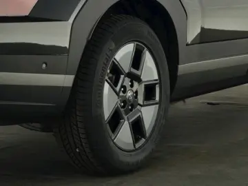 HYUNDAI SANTA FE HEV INTRO 4WD AT VOLL LED 360 GRAD KAME