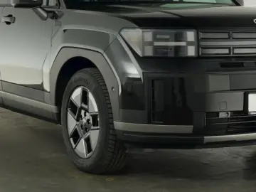 HYUNDAI SANTA FE HEV INTRO 4WD AT VOLL LED 360 GRAD KAME