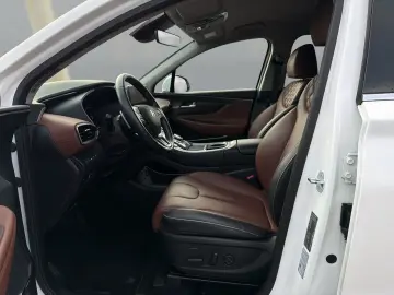 HYUNDAI SANTA FE 1 6 T-GDI PHEV Prime LED LEDER NAVI