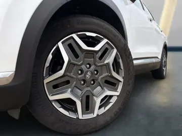 HYUNDAI SANTA FE 1 6 T-GDI PHEV Prime LED LEDER NAVI