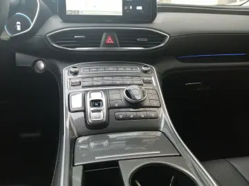 HYUNDAI SANTA FE 1.6 T Hybrid 6-Automatik  230 PS Prime