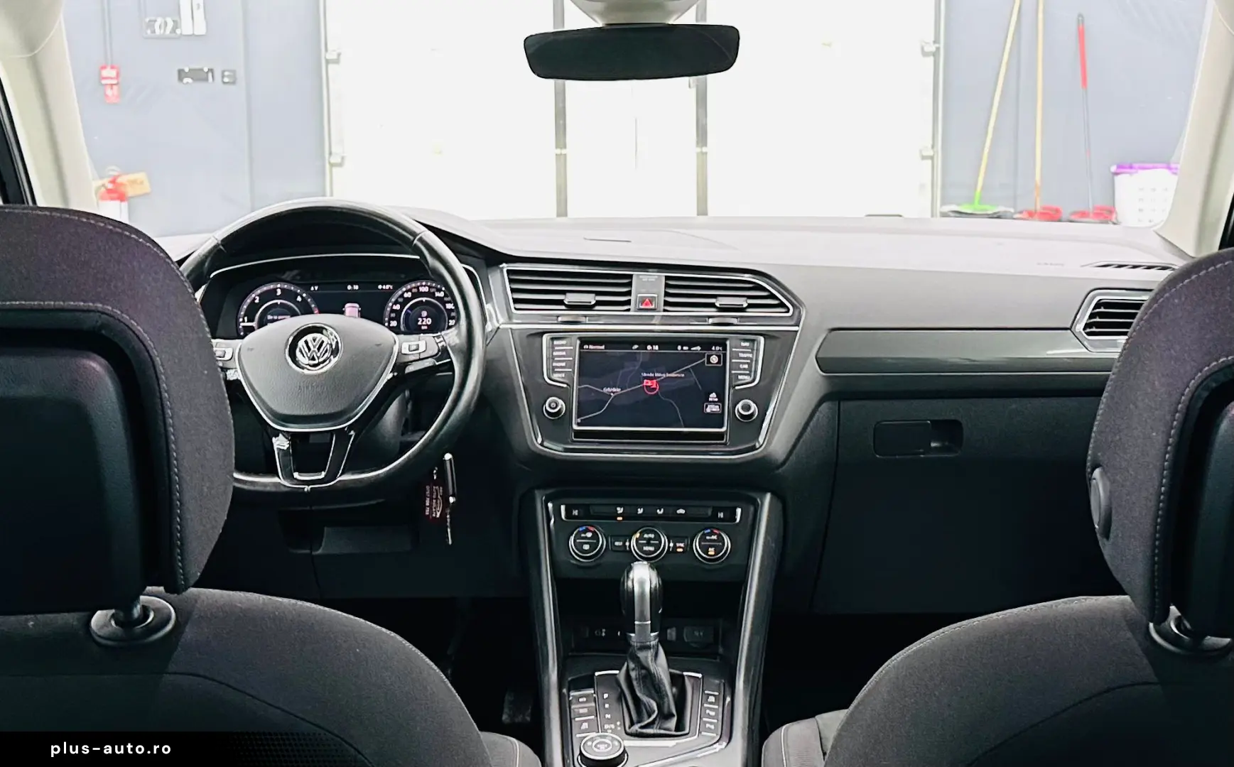 VOLKSWAGEN TIGUAN 2017 2.0D E6 4X4 Garantie 12 Luni Rate Ava