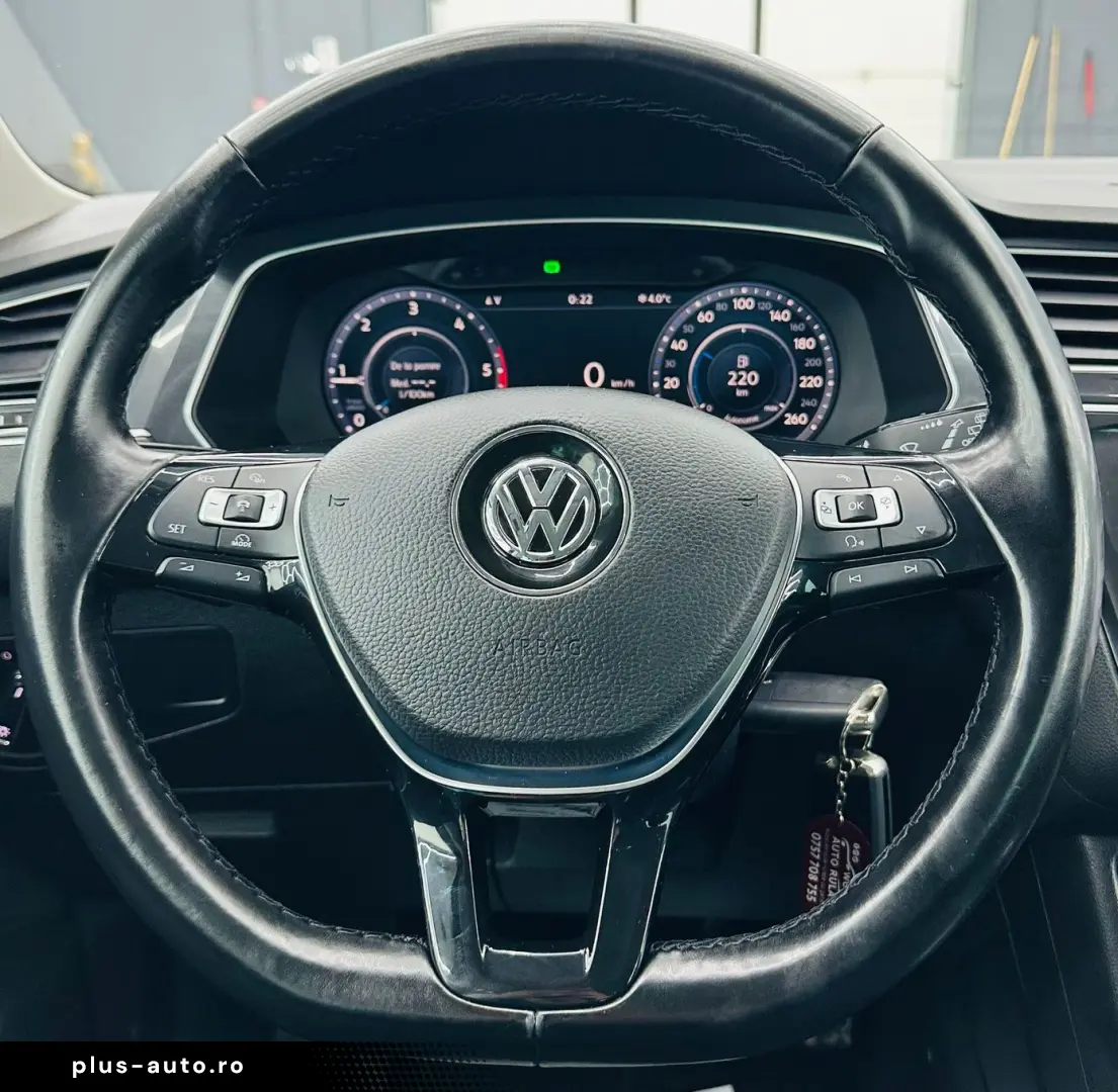 VOLKSWAGEN TIGUAN 2017 2.0D E6 4X4 Garantie 12 Luni Rate Ava