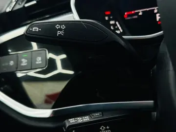 AUDI Q3 2021 2.0D E6 Garantie 12 Luni Rate Avans 0 Doar Cu B