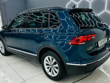 VOLKSWAGEN TIGUAN 2021 2.0D E6 Garantie 12 Luni Rate Avans 0