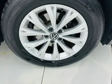 VOLKSWAGEN TIGUAN 2021 2.0D E6 Garantie 12 Luni Rate Avans 0