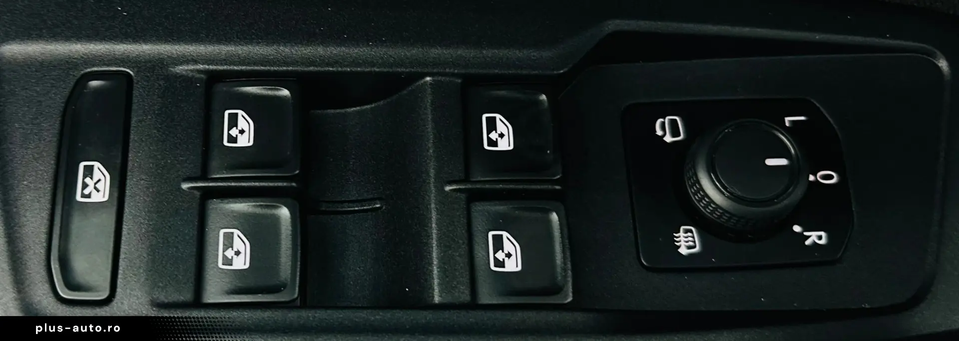 VOLKSWAGEN TIGUAN 2021 2.0D E6 Garantie 12 Luni Rate Avans 0