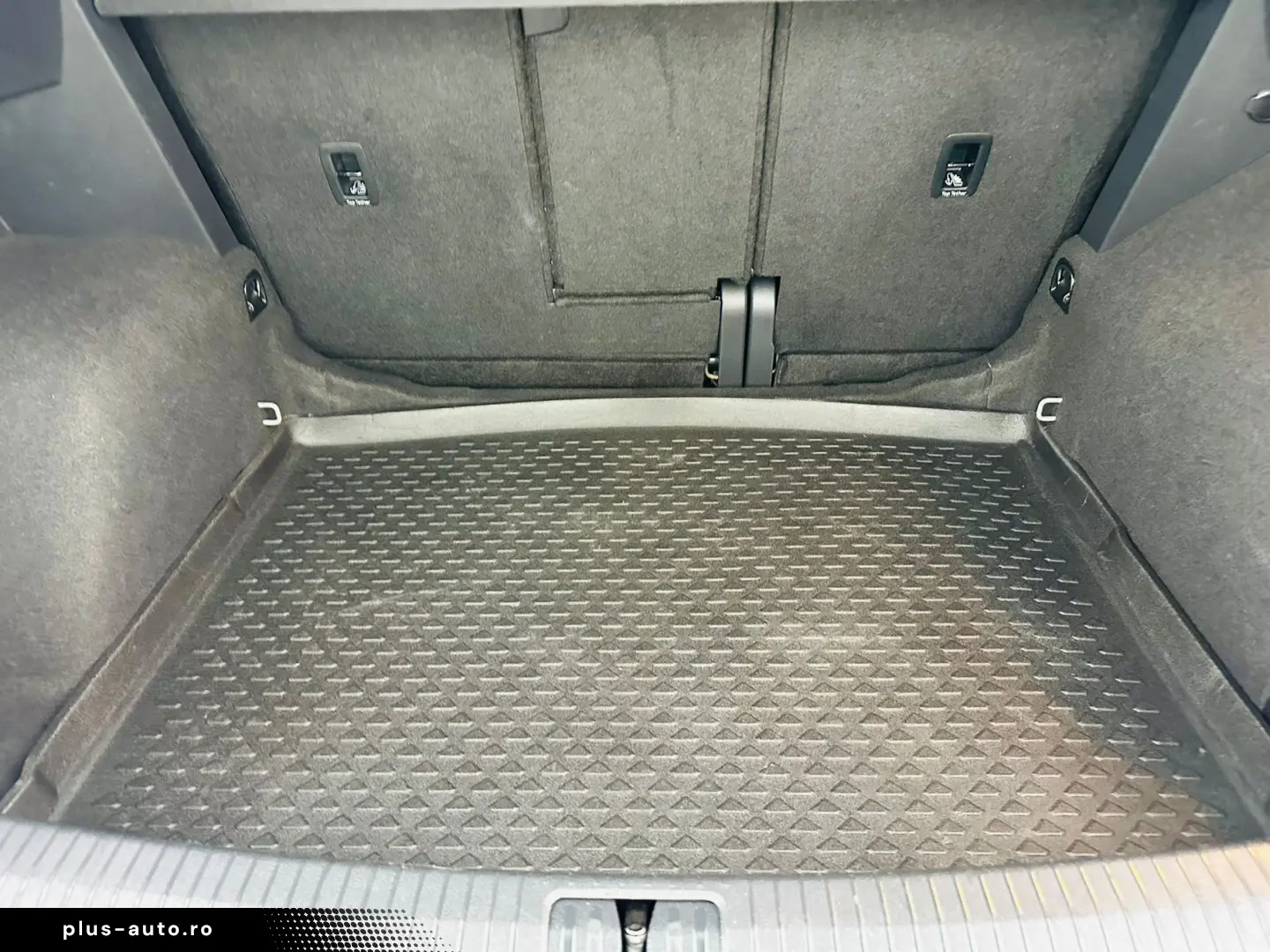 VOLKSWAGEN TIGUAN 2021 2.0D E6 Garantie 12 Luni Rate Avans 0