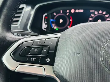 VOLKSWAGEN TIGUAN 2021 2.0D E6 Garantie 12 Luni Rate Avans 0