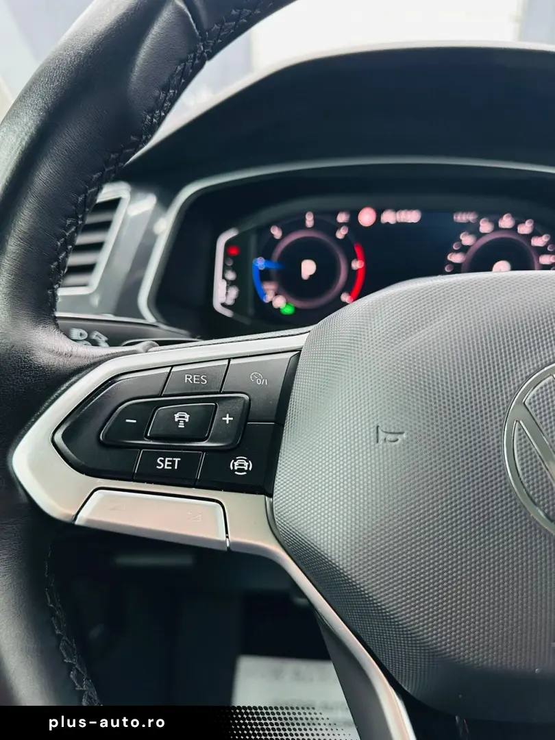 VOLKSWAGEN TIGUAN 2021 2.0D E6 Garantie 12 Luni Rate Avans 0