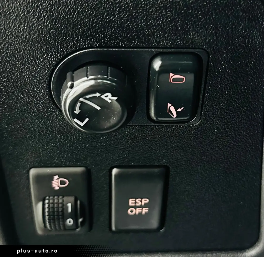 NISSAN Qashqai 2007 2.0i E4 Garantie 12 Luni Rate Avans 0 Do