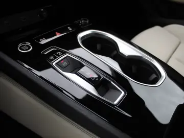 Audi A6 Limuzina 40 TDI Quattro