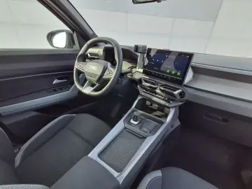 DACIA BIGSTER 1.8 Hybrid 155 Journey