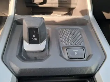 DACIA BIGSTER 1.8 Hybrid 155 Journey