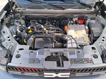 DACIA BIGSTER 1.8 Hybrid 155 Journey