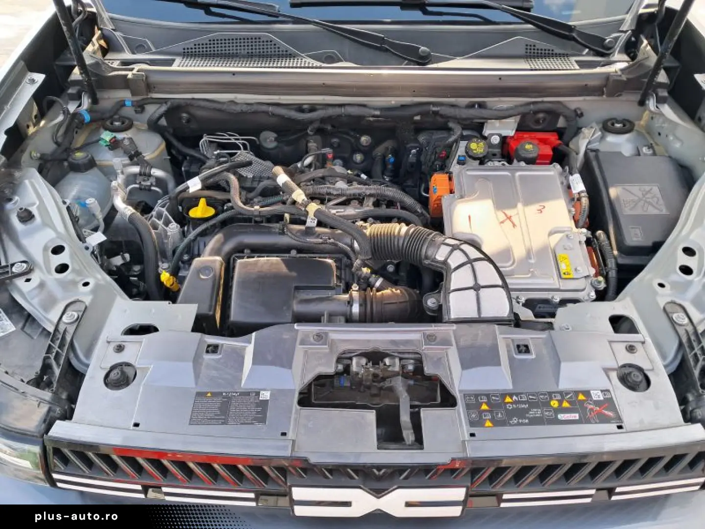 DACIA BIGSTER 1.8 Hybrid 155 Journey