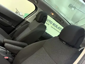 Peugeot 5008 1.6 Benzina 156CP 2010