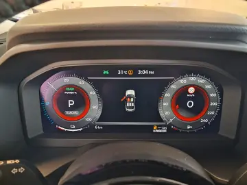 Nissan X-Trail Hibrid 4x4 Nou