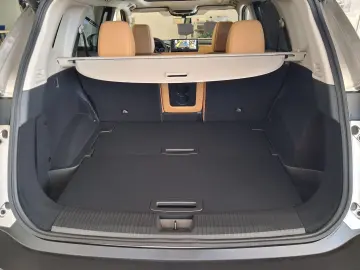 Nissan X-Trail Hibrid 4x4 Nou