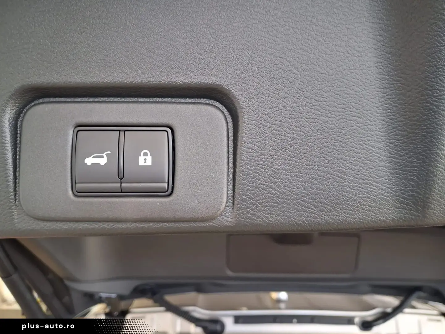 Nissan X-Trail Hibrid 4x4 Nou