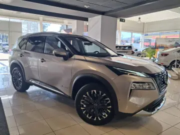 Nissan X-Trail Hibrid 4x4 Nou