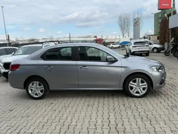 Peugeot 301 Allure Stt Eat6 1.5 Bluehdi 99cp